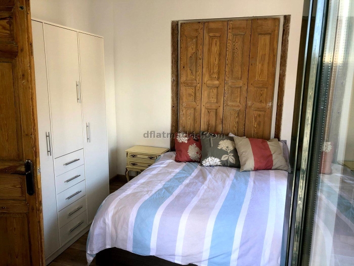 Apartamento Luminoso en Centro de 1 Dormitorio #1845 en Madrid