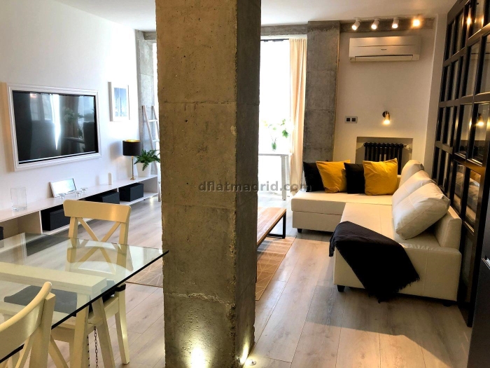 Apartamento Amplio en Tetuan de 1 Dormitorio #1847 en Madrid