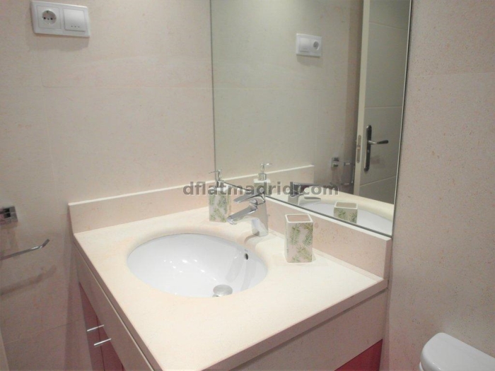 Apartamento Luminoso en Chamartin de 1 Dormitorio #1848 en Madrid