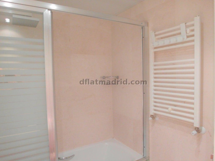 Apartamento Luminoso en Chamartin de 1 Dormitorio #1848 en Madrid