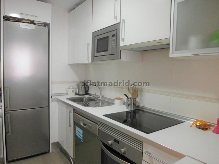 Apartamento Luminoso en Chamartin de 1 Dormitorio #1848 en Madrid