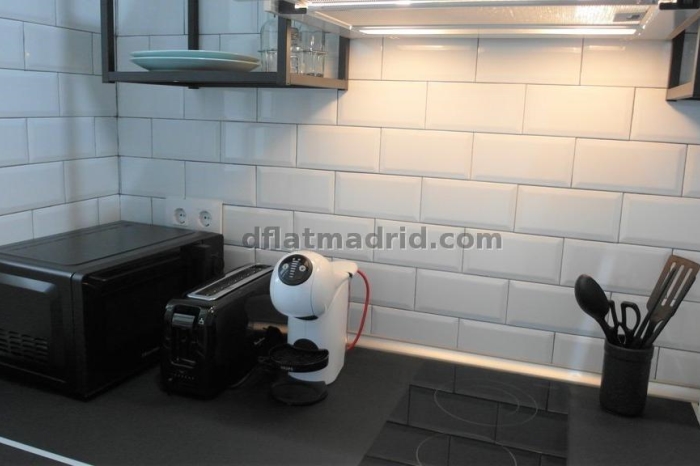 Apartamento Luminoso en Chamartin de 1 Dormitorio #1851 en Madrid