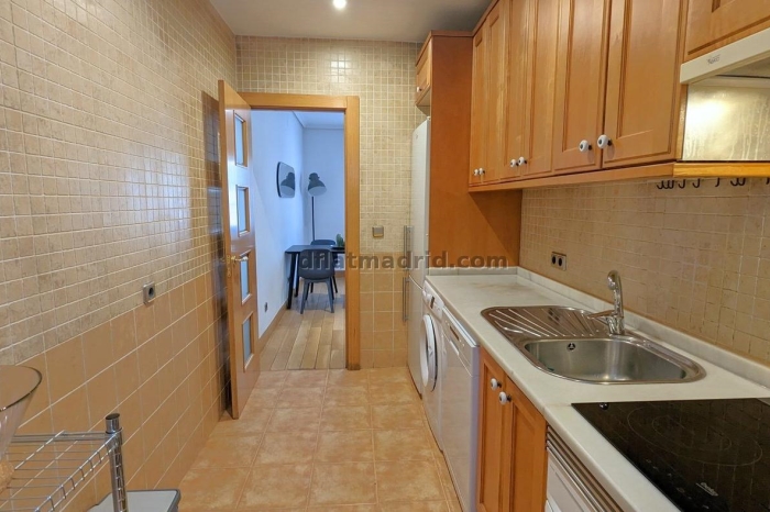 Spacious Apartment in Chamartin of 2 Bedrooms #1853 in Madrid