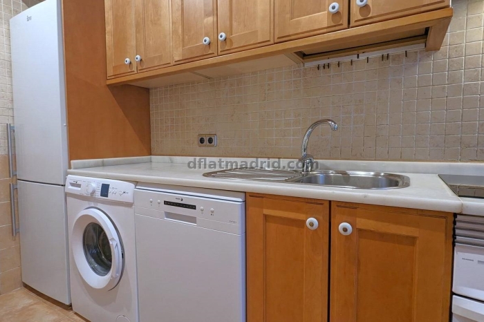 Spacious Apartment in Chamartin of 2 Bedrooms #1853 in Madrid