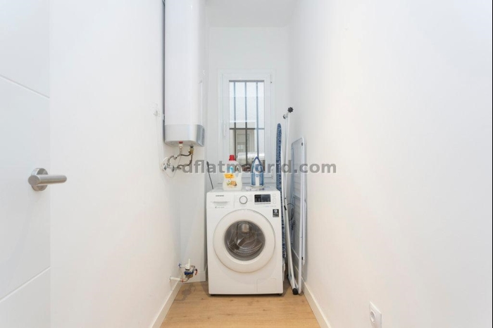 Apartamento en Centro de 2 Dormitorios #1857 en Madrid