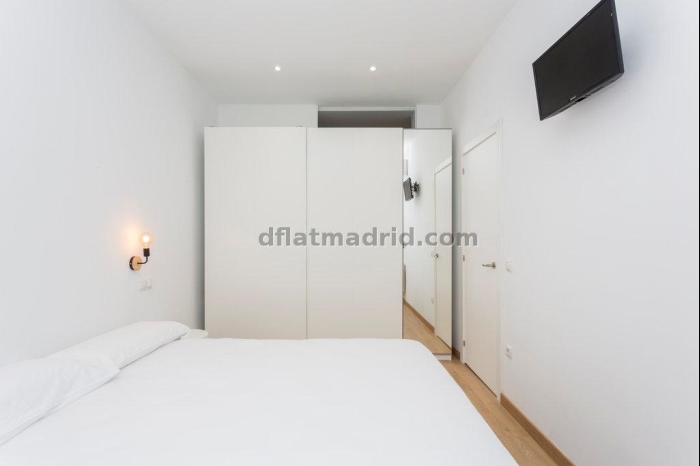Apartamento en Centro de 1 Dormitorio #1858 en Madrid