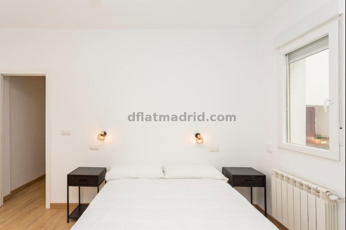 Apartamento en Centro de 1 Dormitorio #1858 en Madrid