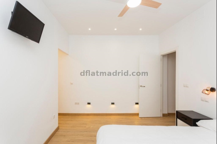 Apartamento en Centro de 1 Dormitorio #1858 en Madrid