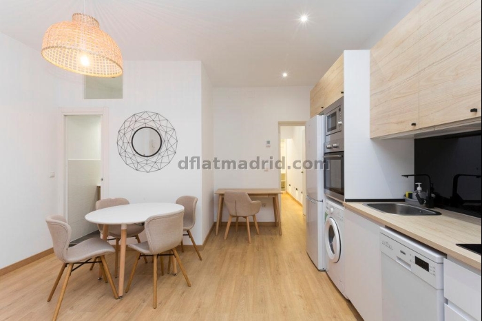 Apartamento en Centro de 1 Dormitorio #1858 en Madrid