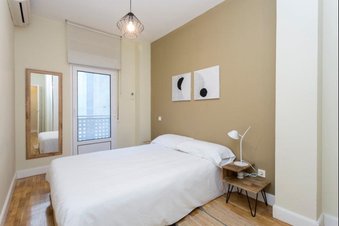 Apartamento en Centro de 1 Dormitorio #1860 en Madrid