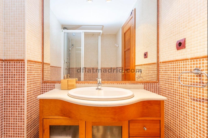 Apartment in Centro of 0 Bedroom #1864 in Madrid