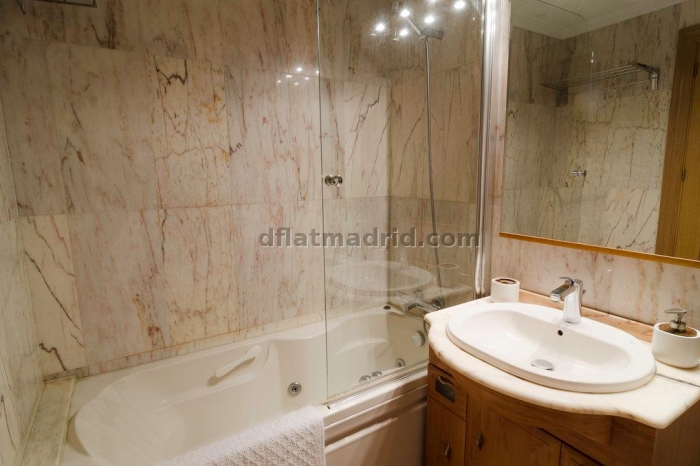 Apartamento en Centro de 1 Dormitorio #1859 en Madrid