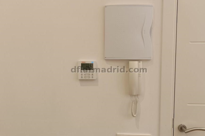 Apartamento Acogedor en Chamartin de 1 Dormitorio #1867 en Madrid