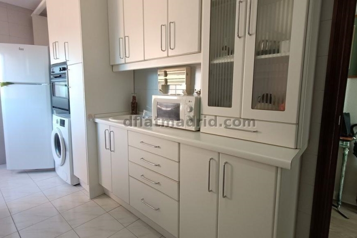 Apartamento Amplio en Moratalaz de 3 Dormitorios con terraza #1869 en Madrid