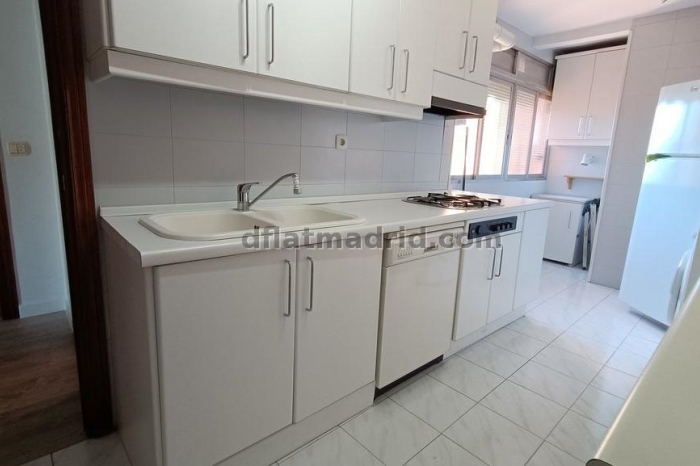 Apartamento Amplio en Moratalaz de 3 Dormitorios con terraza #1869 en Madrid
