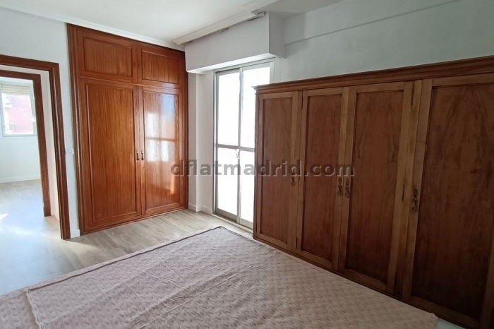 Apartamento Amplio en Moratalaz de 3 Dormitorios con terraza #1869 en Madrid