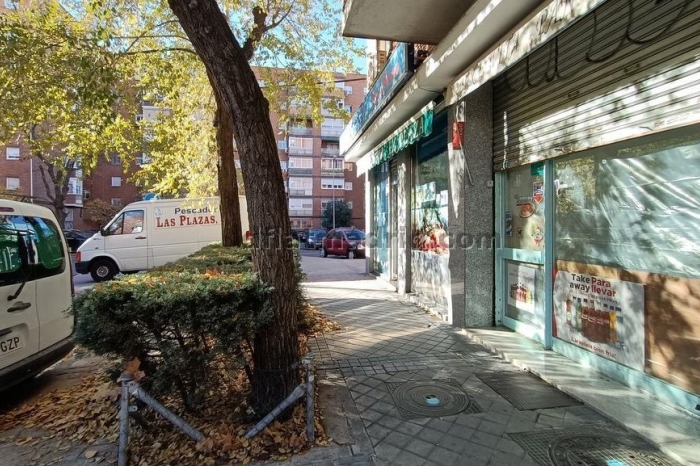 Apartamento Amplio en Moratalaz de 3 Dormitorios con terraza #1869 en Madrid