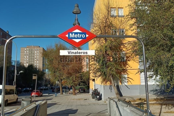 Apartamento Amplio en Moratalaz de 3 Dormitorios con terraza #1869 en Madrid