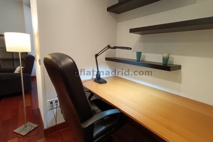 Apartamento Tranquilo en Chamartin de 1 Dormitorio #340 en Madrid