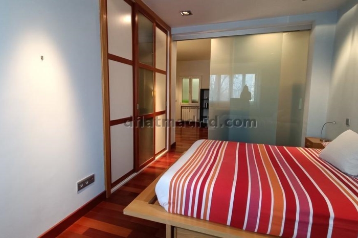 Apartamento Tranquilo en Chamartin de 1 Dormitorio #340 en Madrid