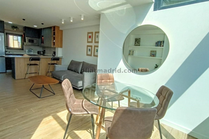 Atico en Chamartin de 1 Dormitorio #1879 en Madrid