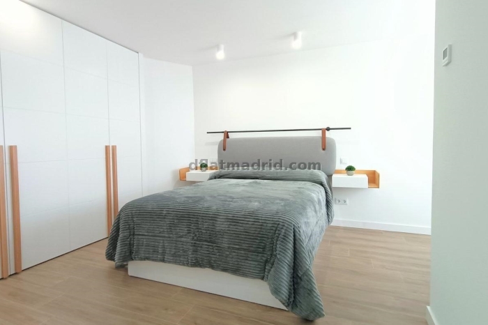 Atico en Chamartin de 1 Dormitorio #1879 en Madrid