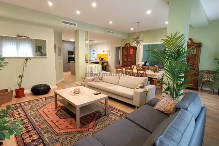 Apartamento Chamberí de 4 Dormitorios #1882 en Madrid