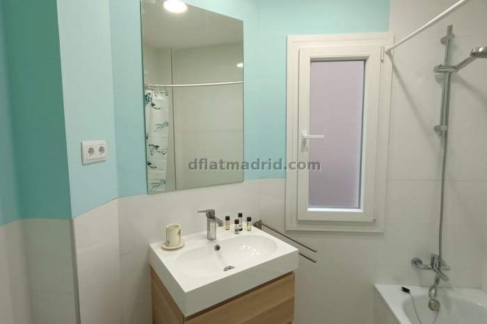 Apartamento Chamberí de 4 Dormitorios #1882 en Madrid