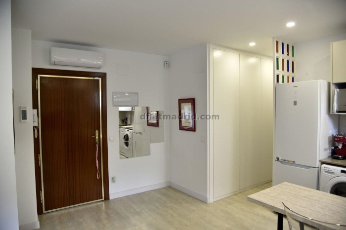 Apartamento Acogedor en Chamartin de 1 Dormitorio #1900 en Madrid