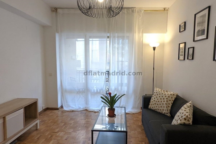 Apartamento en Centro de 1 Dormitorio con terraza #1901 en Madrid