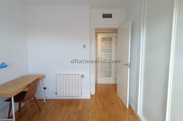 Apartamento con Terraza en Hortaleza de 2 Dormitorios #1909 en Madrid