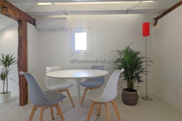 Apartamento en Centro de 1 Dormitorio #1910 en Madrid