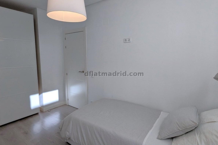 Apartamento en Tetuan de 2 Dormitorios #1911 en Madrid