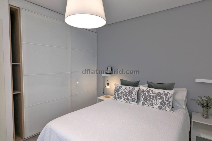 Apartamento en Tetuan de 2 Dormitorios #1911 en Madrid