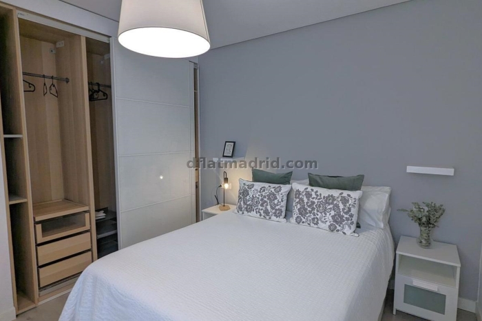 Apartamento en Tetuan de 2 Dormitorios #1911 en Madrid