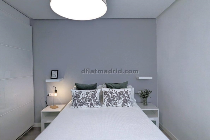 Apartamento en Tetuan de 2 Dormitorios #1911 en Madrid