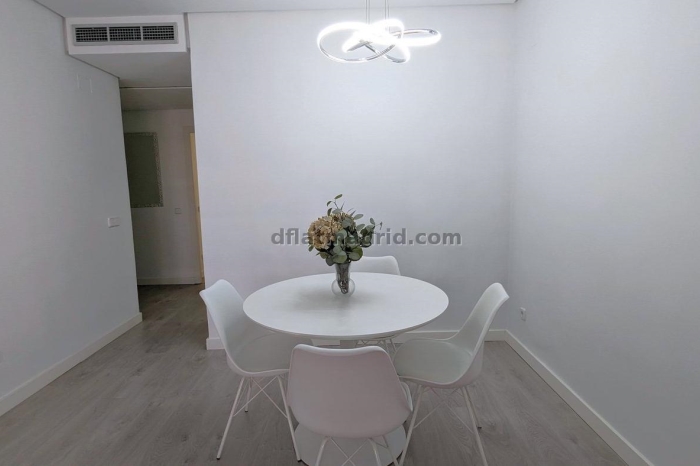 Apartamento en Tetuan de 2 Dormitorios #1911 en Madrid