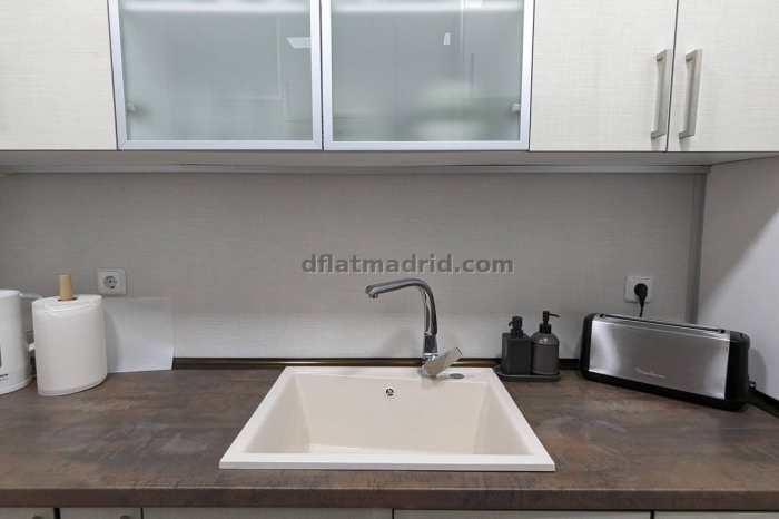 Apartamento en Tetuan de 2 Dormitorios #1911 en Madrid