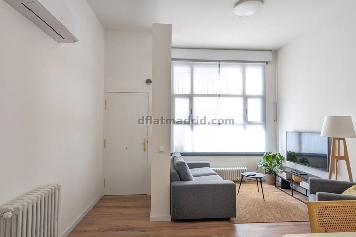 Spacious Dúpkex in Tetuan of 3 Bedrooms with Terrace #1914 in Madrid