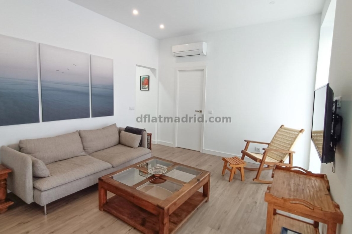 Bright Apartment in Centro of 2 Bedrooms #1908 in Madrid