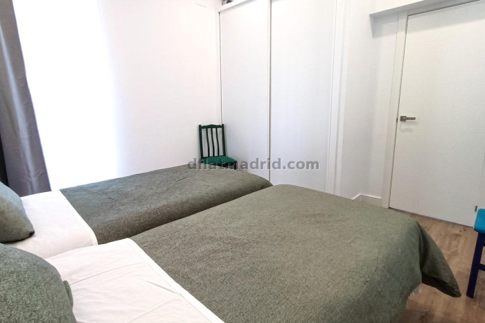 Bright Apartment in Centro of 2 Bedrooms #1908 in Madrid