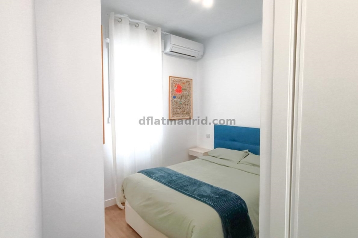 Apartamento luminoso en Centro de 2 Dormitorios #1908 en Madrid