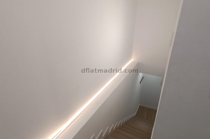 Apartamento luminoso en Centro de 2 Dormitorios #1908 en Madrid