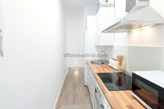 Bright Apartment in Centro of 2 Bedrooms #1908 in Madrid