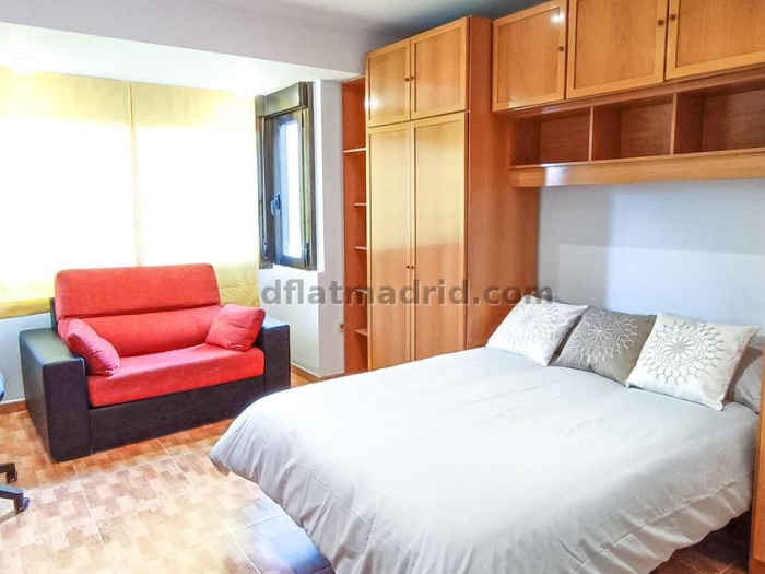 Bright Studio in Plaza Castilla #1915 in Madrid