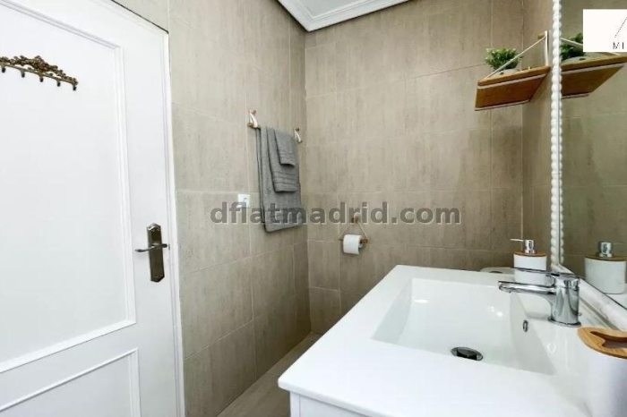 Apartamento luminoso en Chamberi de 1 Dormitorio #1917 en Madrid