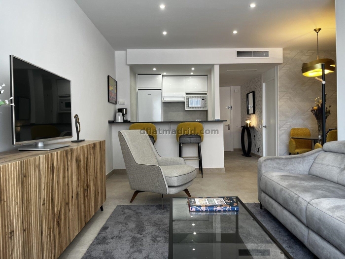 Acogedor Apartamento de 1 Dormitorio #1921 en Madrid