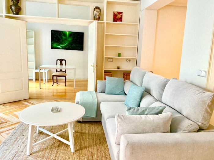 Apartamento Céntrico en Chamberi de 2 Dormitorios #1923 en Madrid