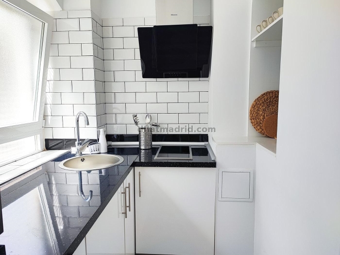 Apartamento Acogedor en Chamartin de 1 Dormitorio #1891 en Madrid