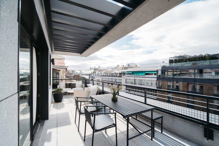 Apartamento Céntrico en Chamberi de 1 Dormitorio #1930 en Madrid